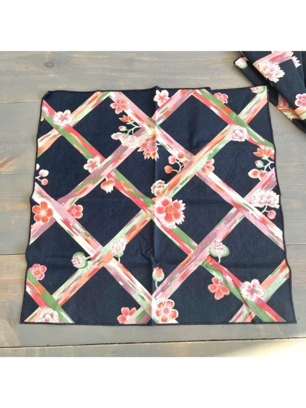 Vintage 80s Cotton Chintz Cloth Napkins Set of 4 Floral Trellis Design